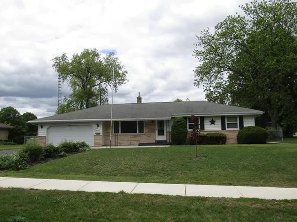 2374 South Park Avenue, Beloit, WI 53511