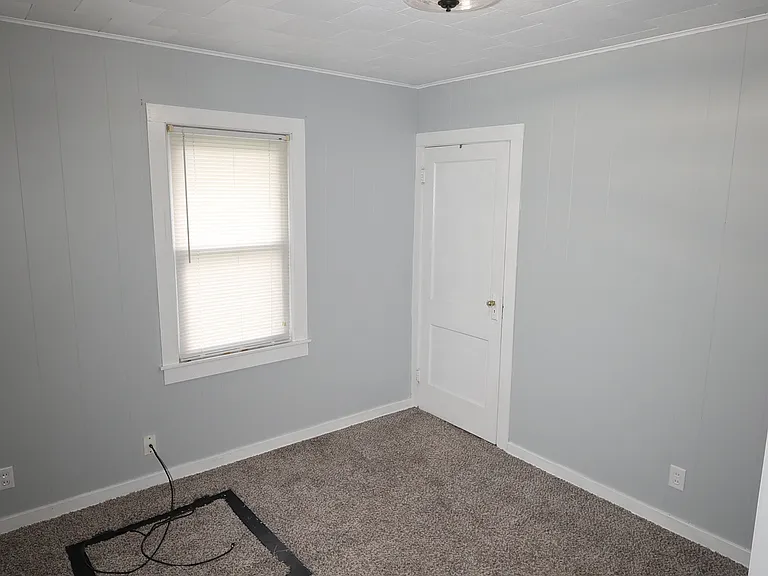 2908 Pleasant Plain Ave — Photo 10