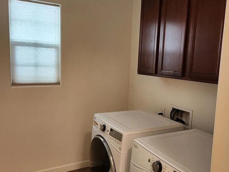 1913 W Grand Canyon Dr — Photo 11