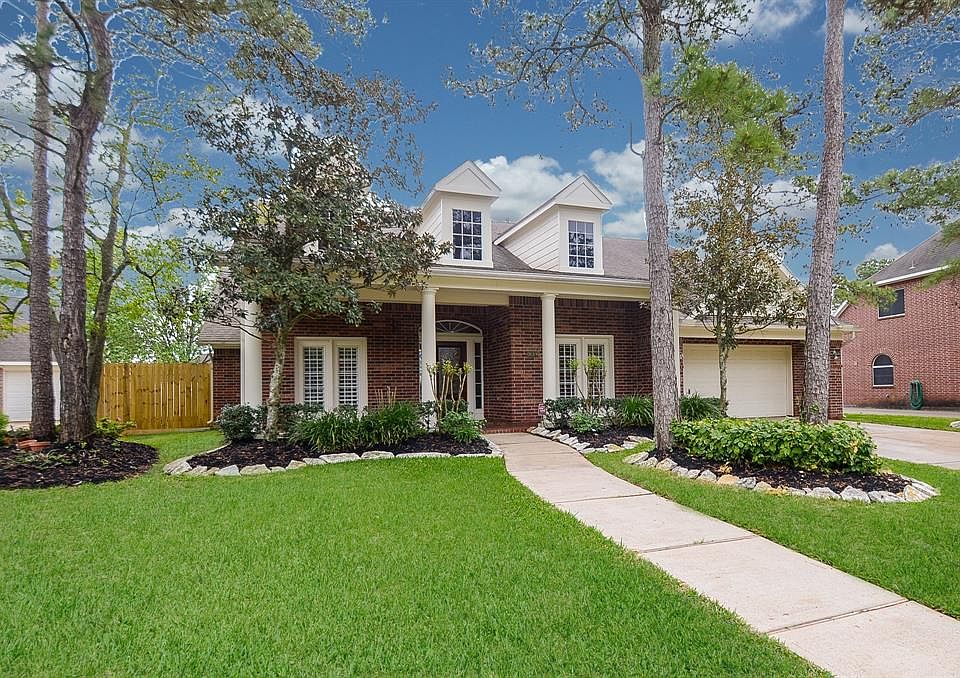 1st image of 16106 Pebble Creek Trl