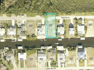 3295 Manatee Dr, Saint James City, FL 33956