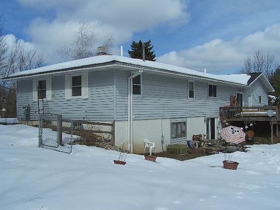 3rd image of 1928 Woodcliff Hills Dr