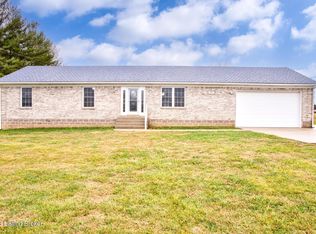 3957 Cedar Grove Rd, Shepherdsville, KY 40165