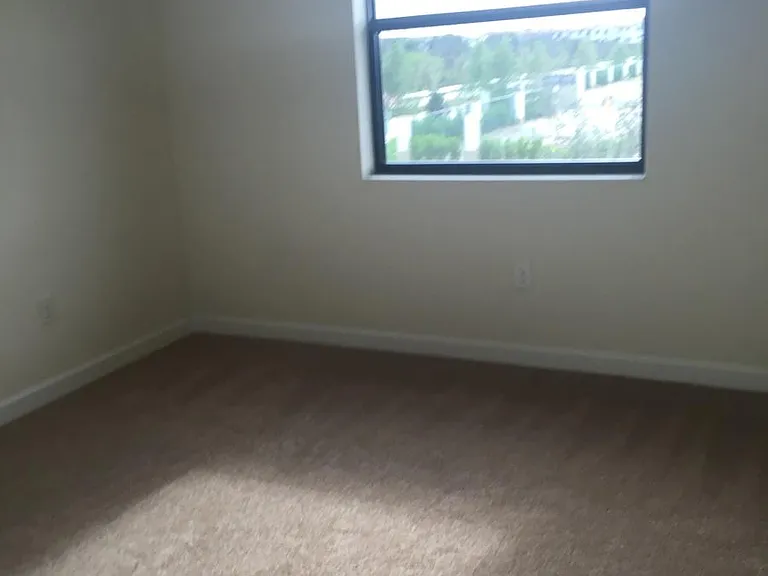 Master bedroom (1/2 pictured)