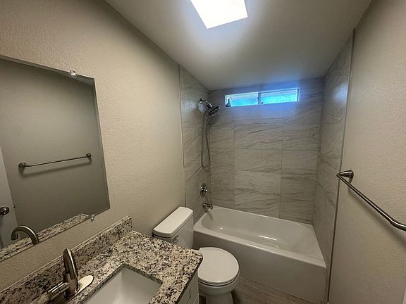 2nd image of 320 Wilder Rd #2