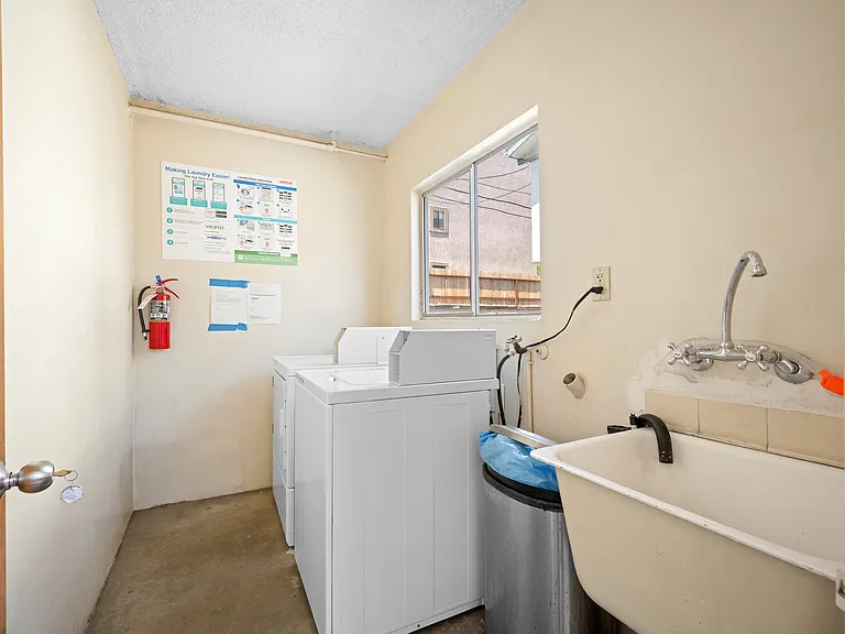 351 Salem St #7 — Photo 17