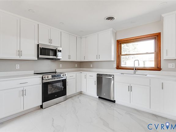 4th image of 7276 Alpen Ln