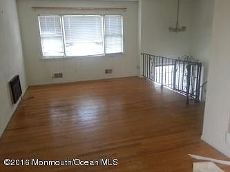 4th image of 72 Ronald Ave S