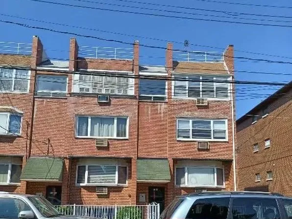 4618 161st Street #C4, Flushing, NY 11358