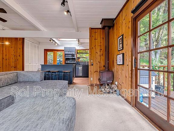 5th image of 13546 W Park Ave