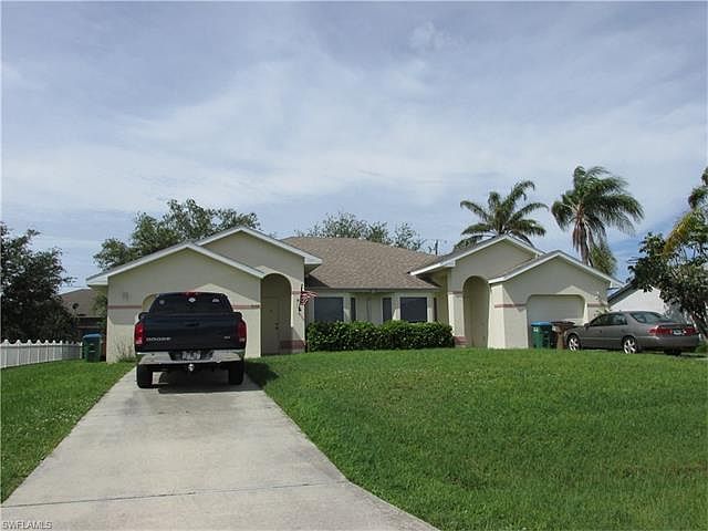 1st image of 3812/3814 SW 8th Ct