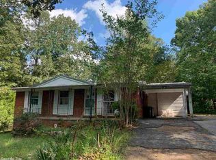 63 Powhatan Dr, Cherokee Village, AR 72529