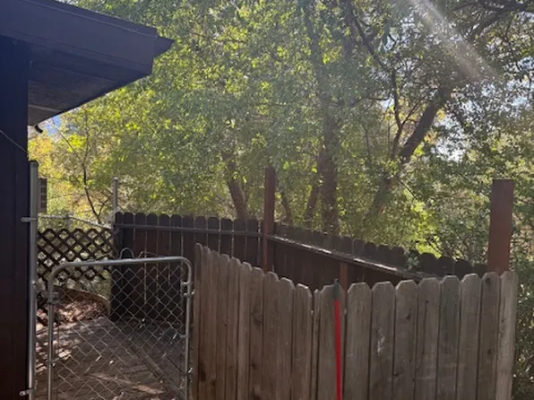 1115 N Signal St #B, Ojai, CA 93023