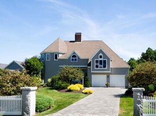 2 Wavecrest Dr, York, ME 03909