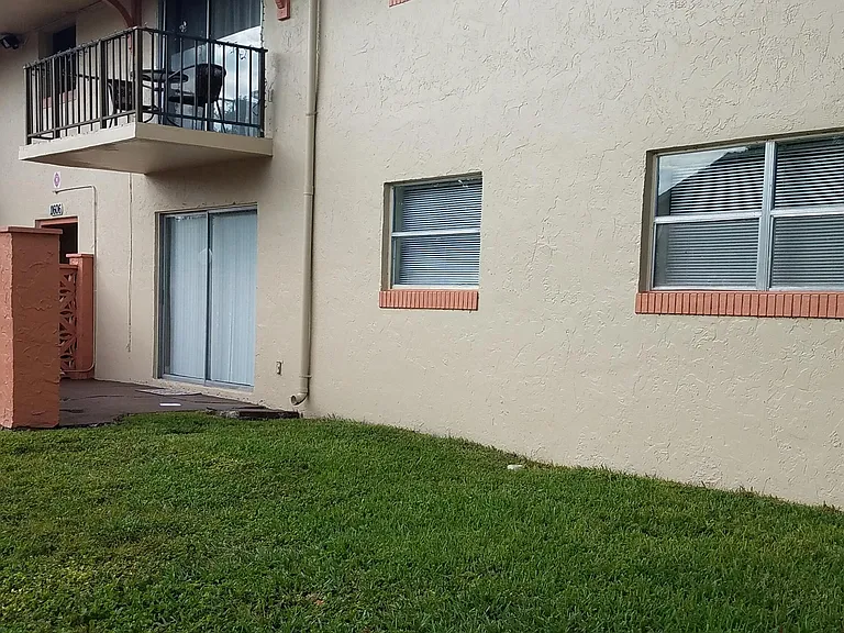 11606 NW 29th St #1-A — Photo 11