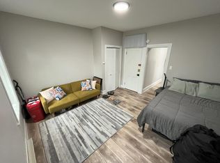 1110 N 2nd St APT 2F, Harrisburg, PA 17102