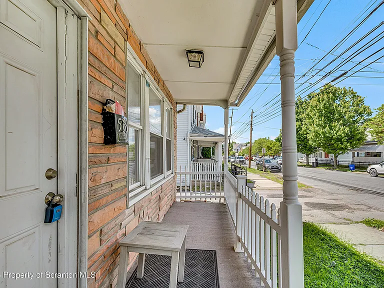 538 River St — Photo 18