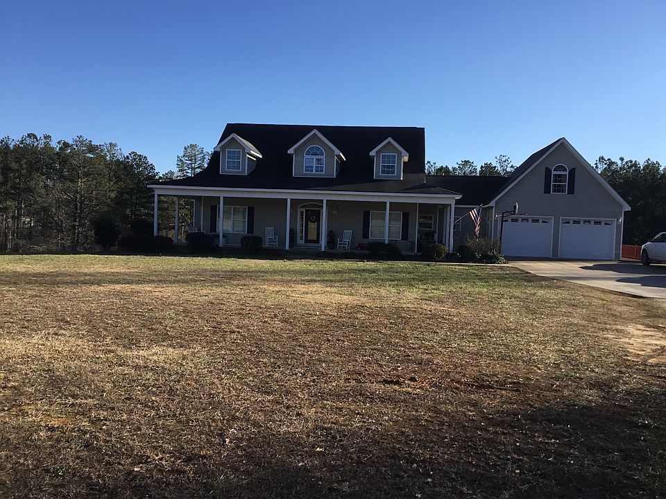 1st image of 26 Renee Dr