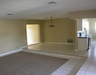 2nd image of 4532 Jackson St