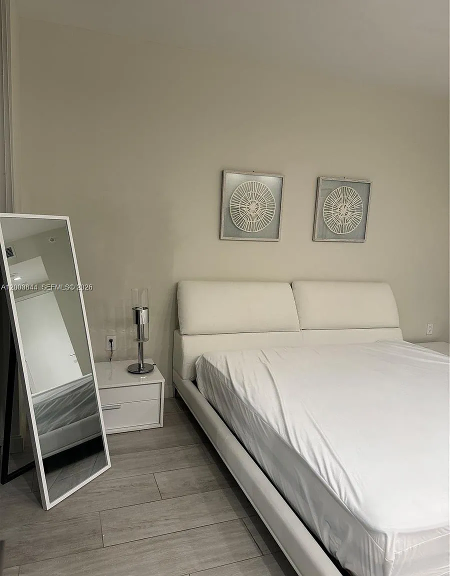 Brickell Heights West Con — Photo 4