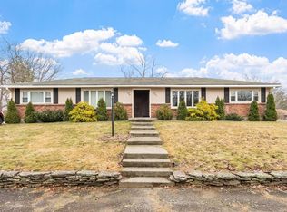 45 Kinglet Dr #A, Shrewsbury, MA 01545