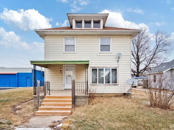 106 E Washington St, Galveston, IN 46932