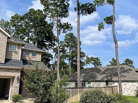 2nd image of 606 Pecan Hickory Ct