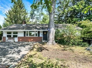 4926 Earl Dr, Harrisburg, PA 17112
