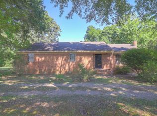 1040 Uptonville Rd, Mercer, TN 38392