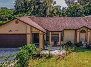 728 Grove Pl, Deland, FL 32724