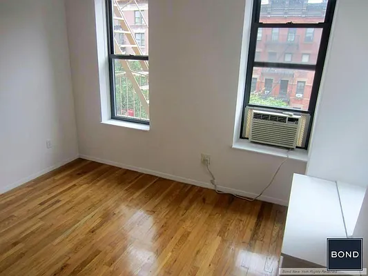 Rented by Bond New York | media 15