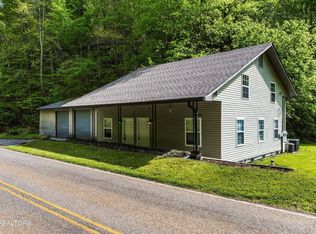 9315 Andersonville Pike, Powell, TN 37849