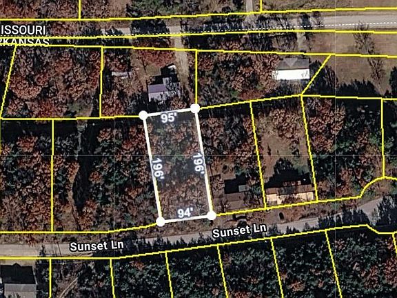 5th image of 13 Sunset Ln