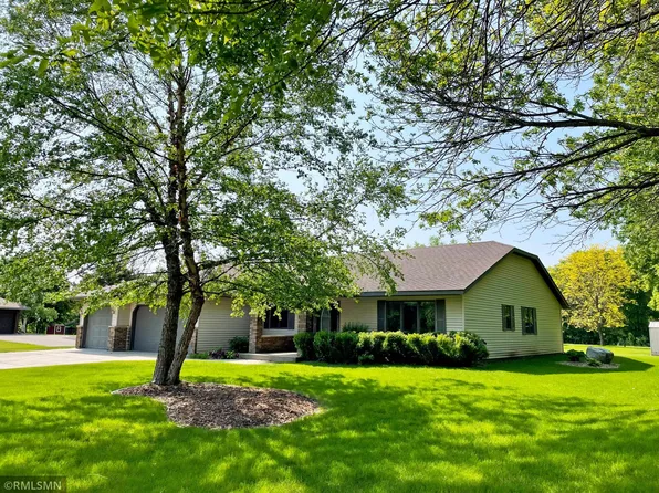 485 Cedar Cir, Annandale, MN 55302