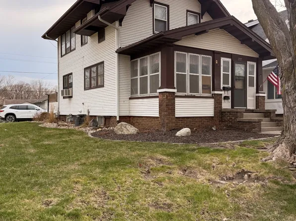 1117 W Main St, Sac City, IA 50583