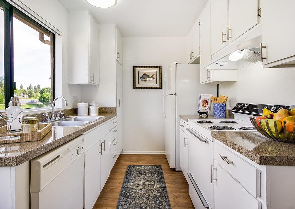 Cinnamon Ridge Apartment Rentals with Virtual tours Fullerton, CA