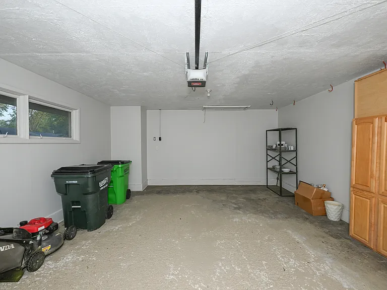 287 Edgewood Dr — Photo 21