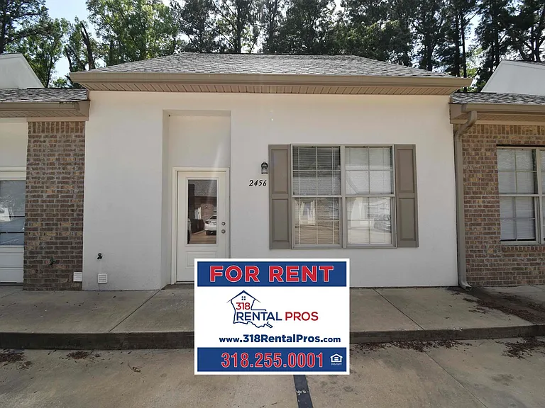 2408-2464 W Barnett Springs Ave — Photo 1