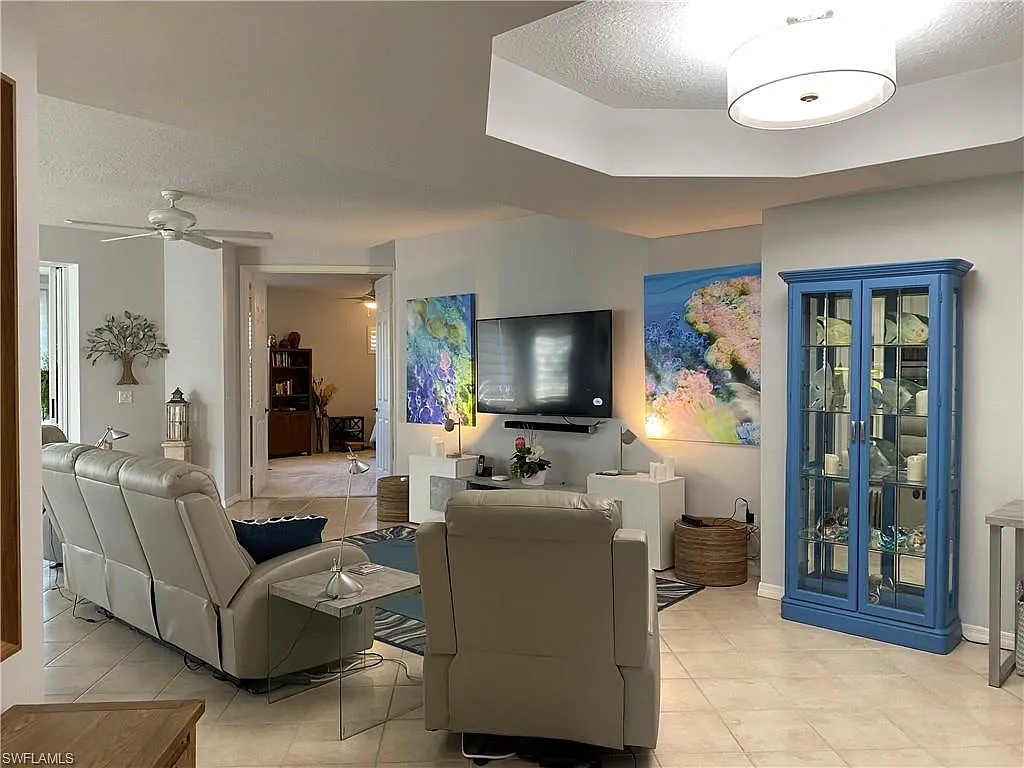2 bed, 2.0 bath, 1807 sqft, $8,000 — Photo 4