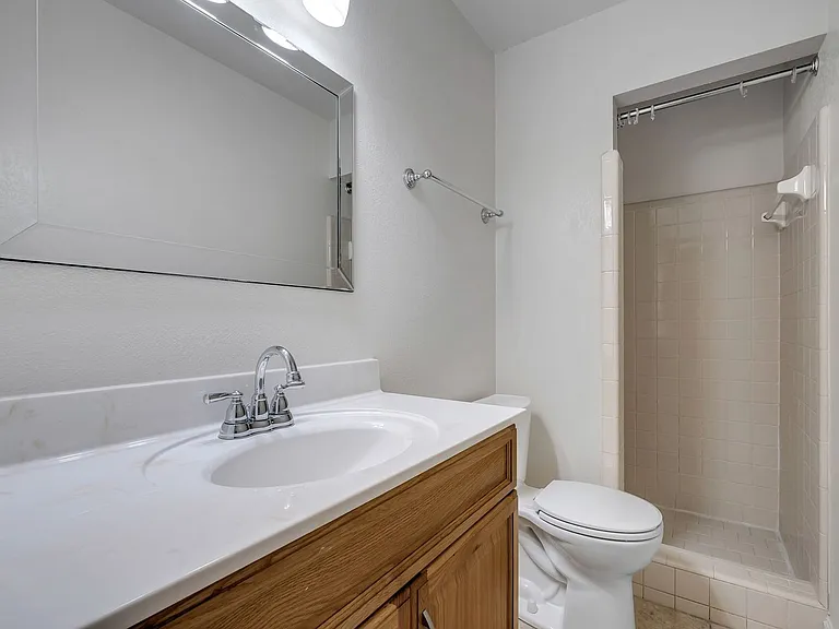 2801 Misty Garden Cir — Photo 18