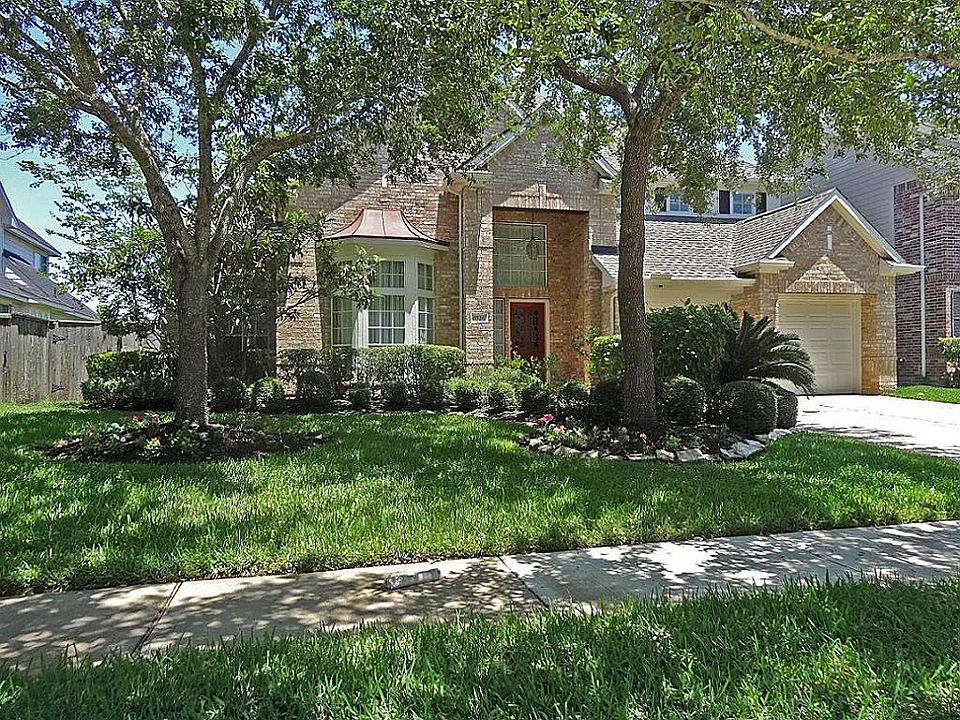 1st image of 5526 Dawnington Pl