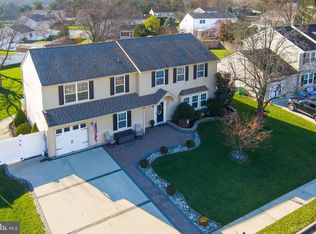 13 Chesterfield Rd, Sewell, NJ 08080