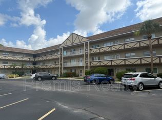 2464 Australia Way E APT 72, Clearwater, FL 33763