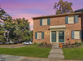8332 Darlington St #468, Springfield, VA 22152