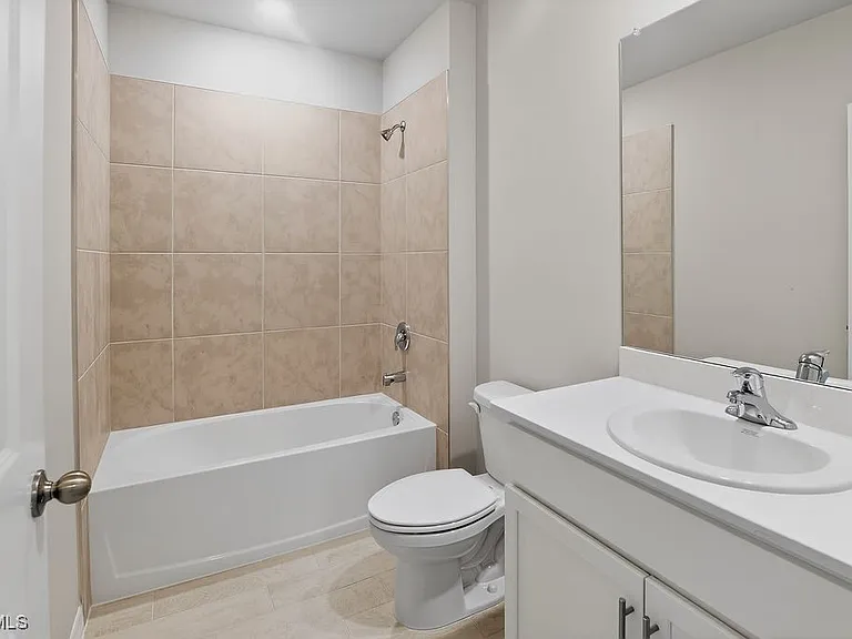553 Kingsbury Ln #553 — Photo 24