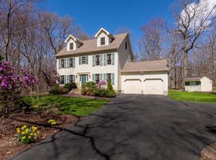 159 Privet Ln, Milford, PA 18337