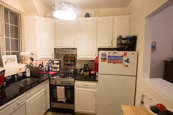 Rented by Maz Group NY | media 9