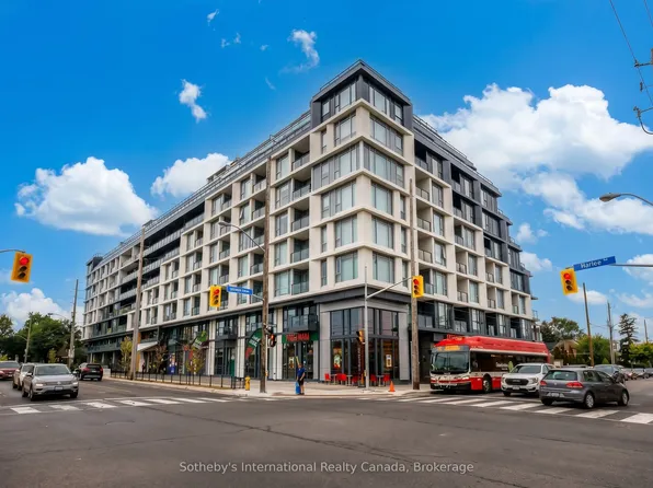 556 Marlee Ave #412, Toronto, ON M6B 3J4