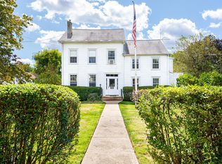 247 Green St, Woodbridge, NJ 07095