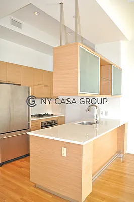 Rented by NY Casa Group | media 16